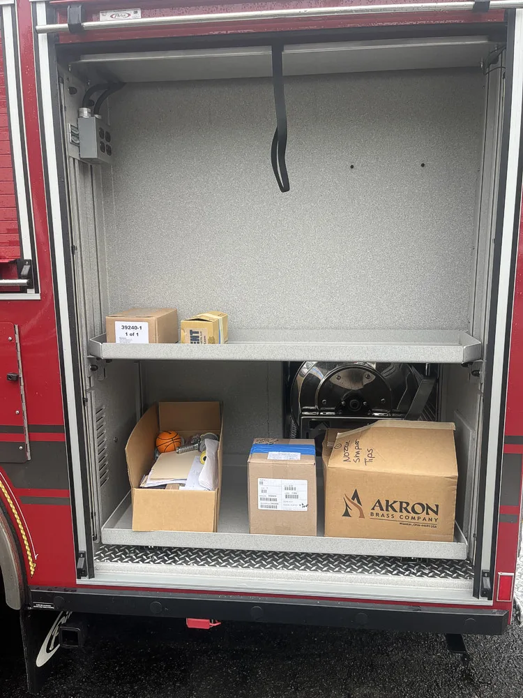 Pierce Enforcer Pumper exterior view, photo 16 of 43