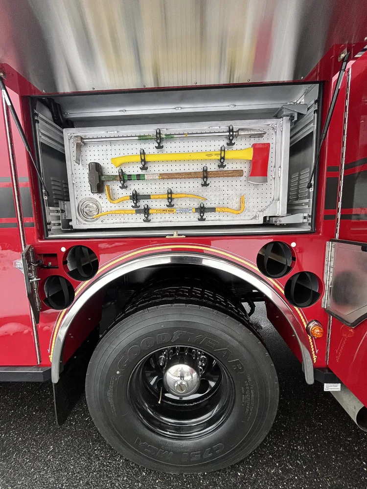 Pierce Enforcer Rescue exterior view, photo 22 of 42