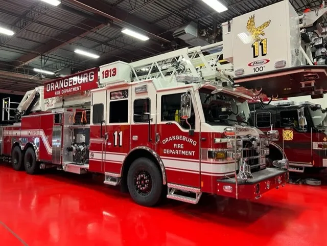 Pierce Velocity Aerial