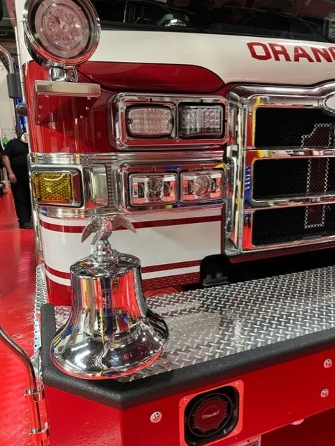 Pierce Velocity Aerial exterior view, photo 26 of 36