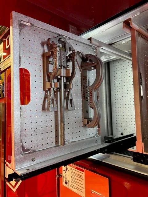 Pierce Velocity Aerial exterior view, photo 34 of 36