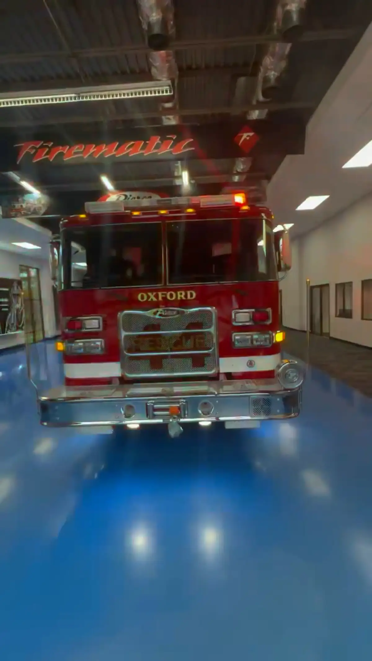 Rear view showing chevrons, rear warning lights, and lower rear panel