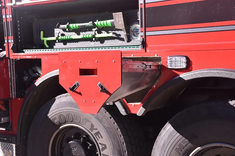 Pierce Velocity exterior view, photo 10 of 68