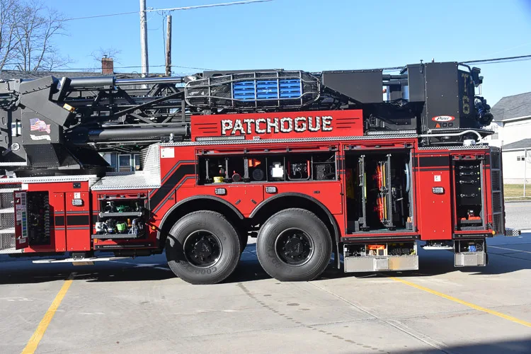 Pierce Velocity exterior view, photo 12 of 68