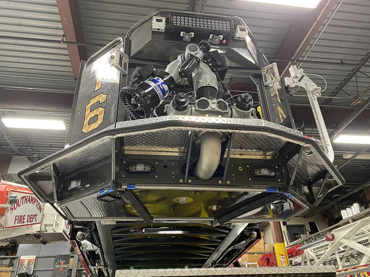 Pierce Velocity exterior view, photo 46 of 68