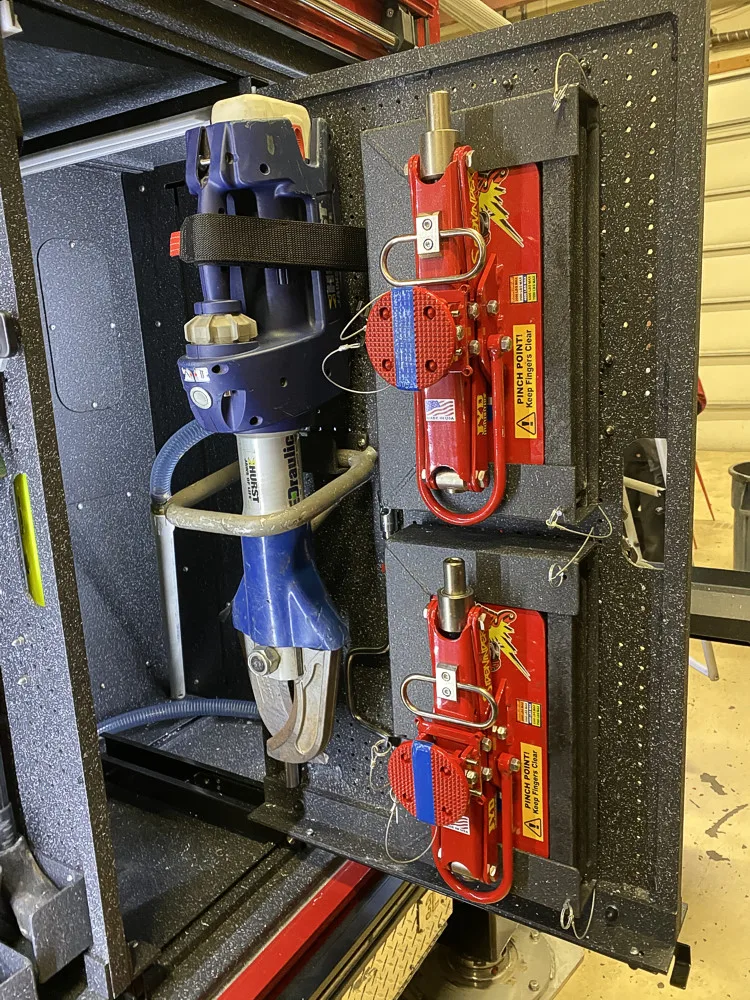 Pierce Velocity exterior view, photo 50 of 68