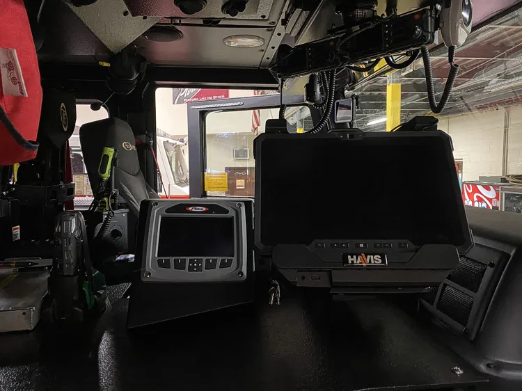 Pierce Velocity exterior view, photo 65 of 68