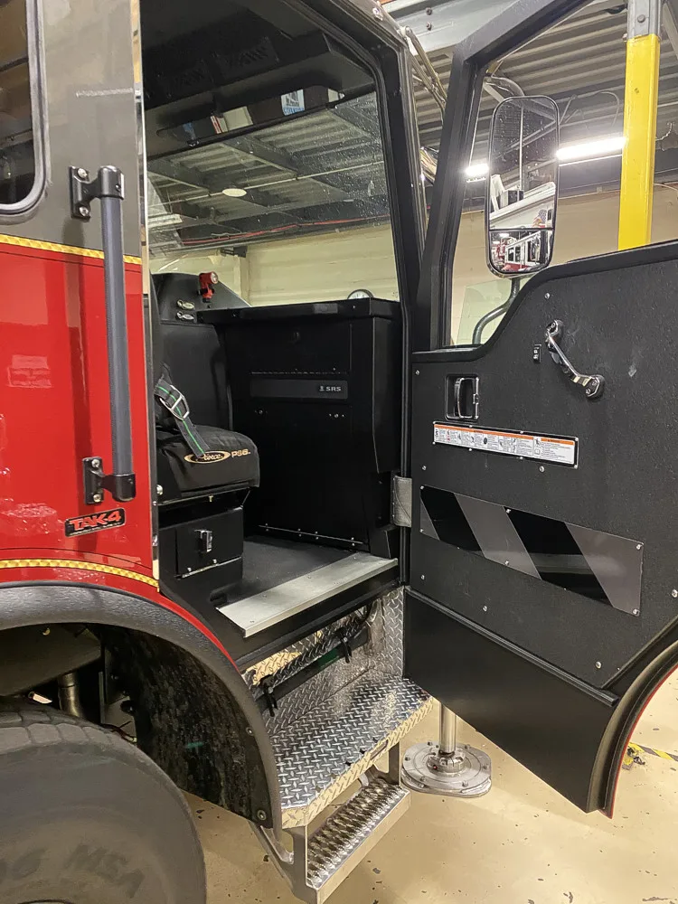 Pierce Velocity exterior view, photo 66 of 68