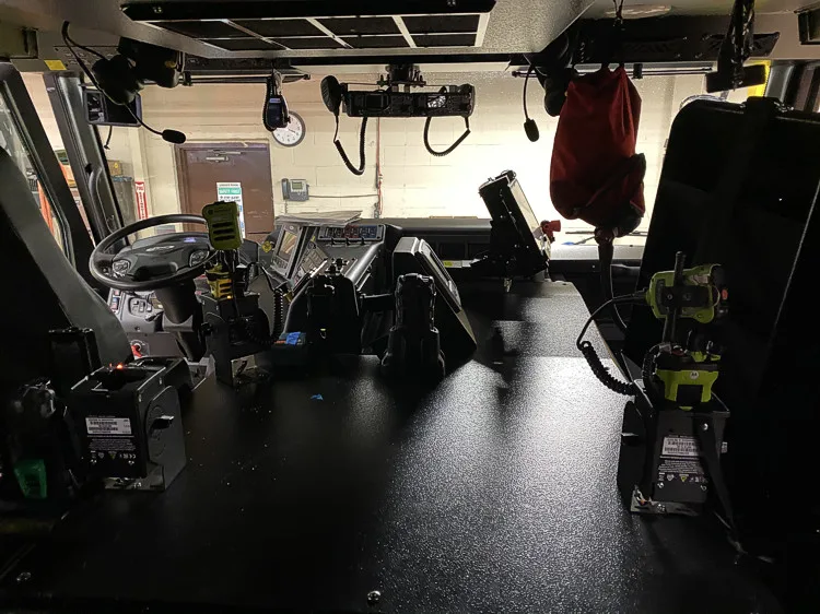 Pierce Velocity exterior view, photo 67 of 68