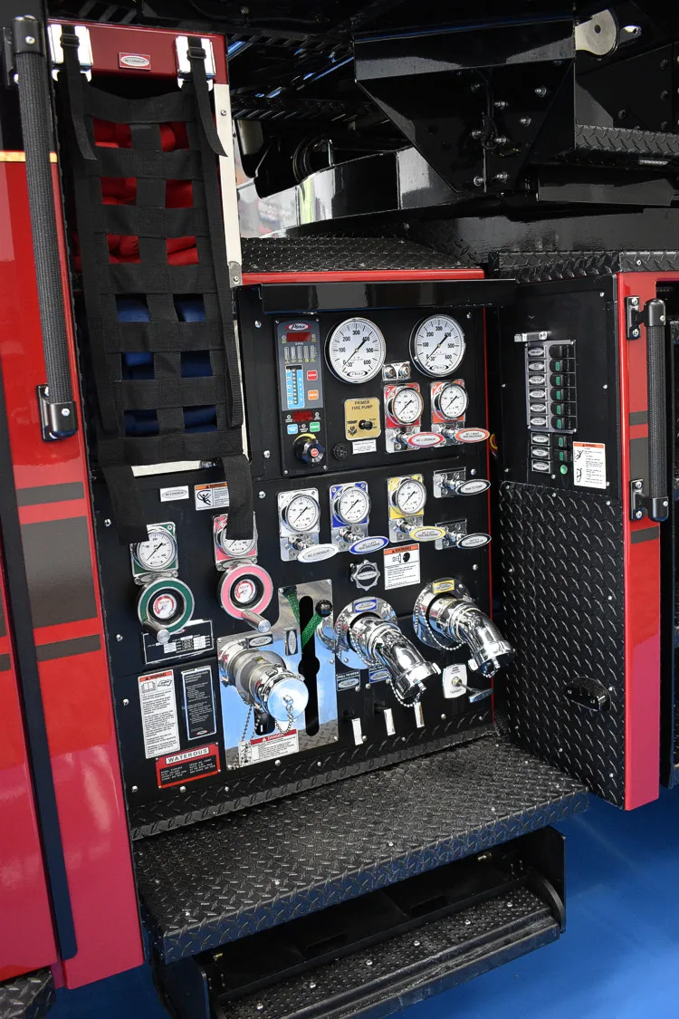 Pierce Arrow Aerial exterior view, photo 31 of 54