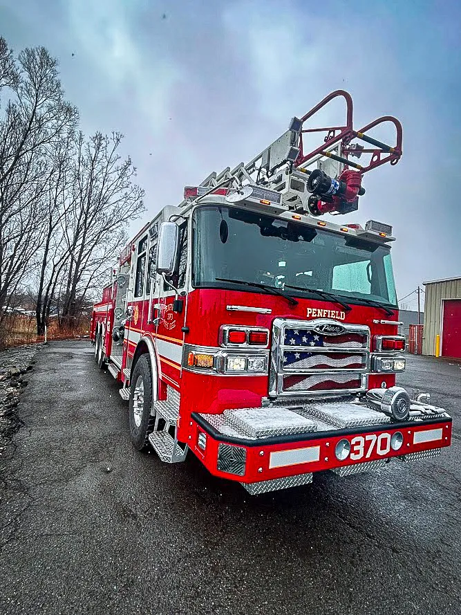 Pierce Enforcer Aerial exterior view, photo 12 of 42