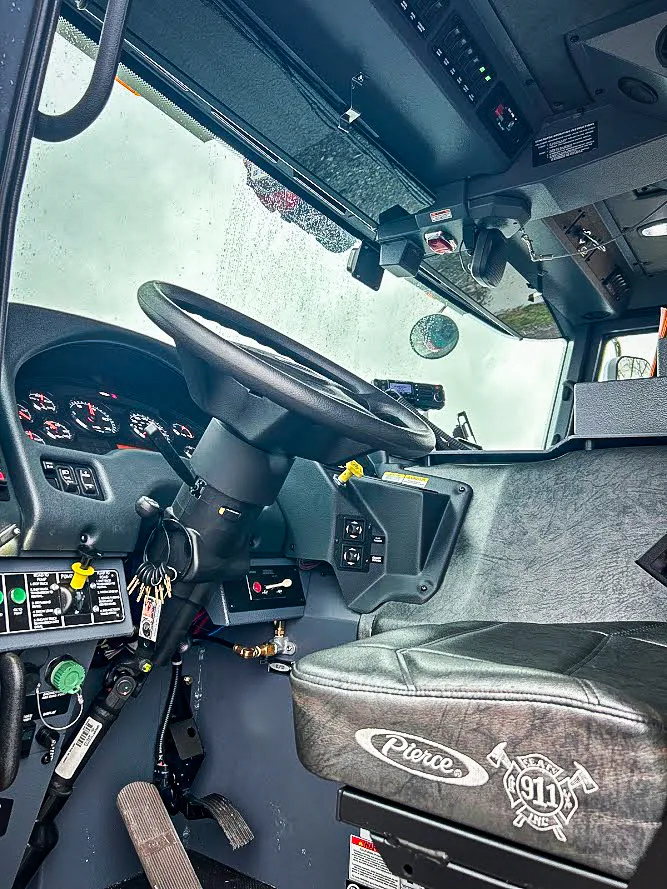 Pierce Enforcer Aerial exterior view, photo 25 of 42