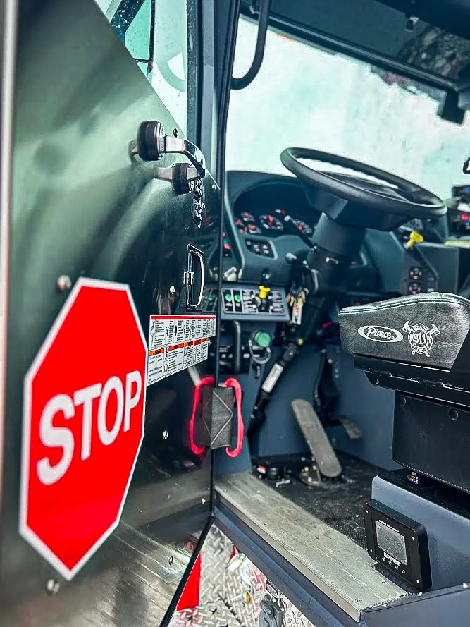 Pierce Enforcer Aerial exterior view, photo 26 of 42