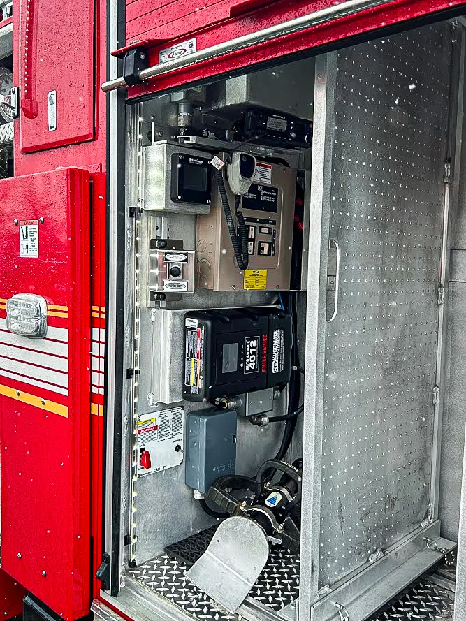 Pierce Enforcer Aerial exterior view, photo 33 of 42