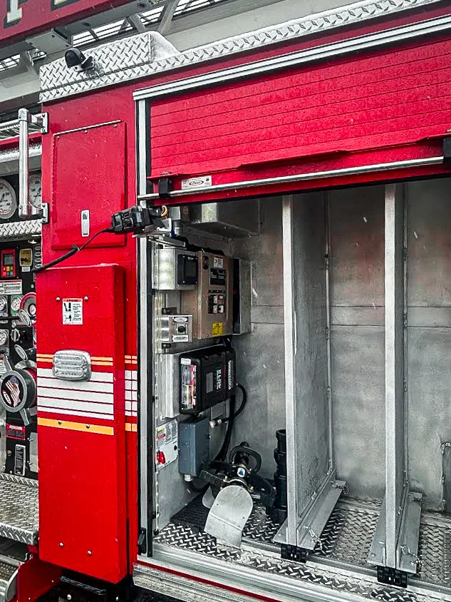 Pierce Enforcer Aerial exterior view, photo 37 of 42