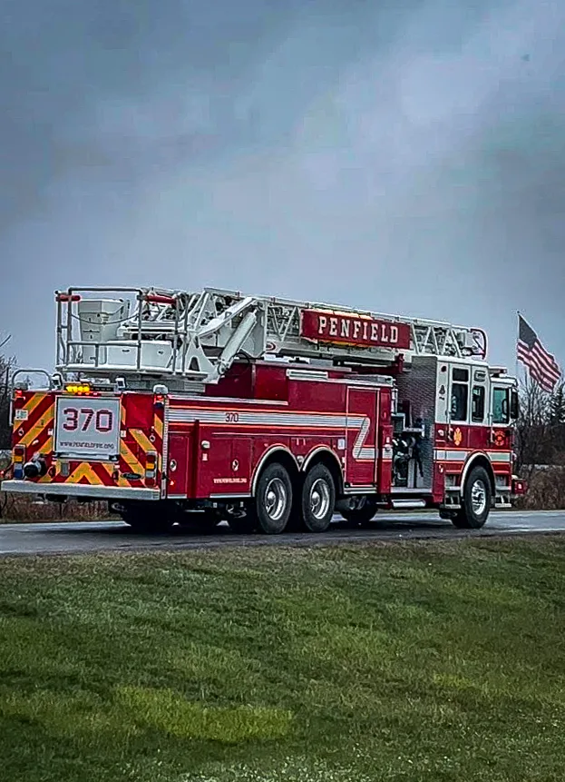 Pierce Enforcer Aerial exterior view, photo 4 of 42