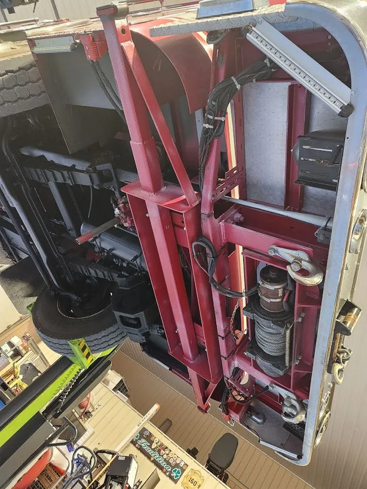 Pierce Rescue exterior view, photo 19 of 30