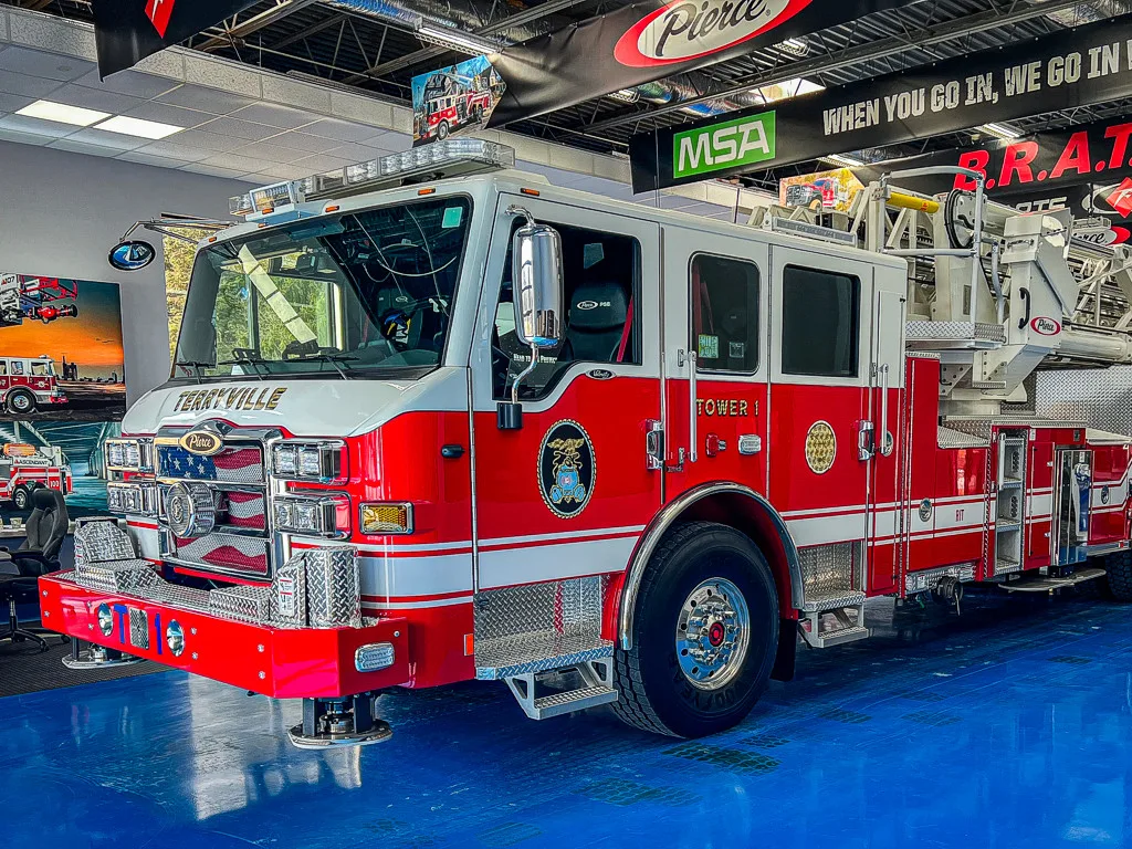 Pierce Velocity Aerial