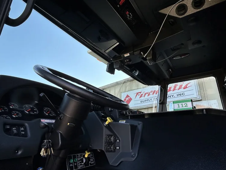 Pierce Enforcer Pumper exterior view, photo 13 of 36