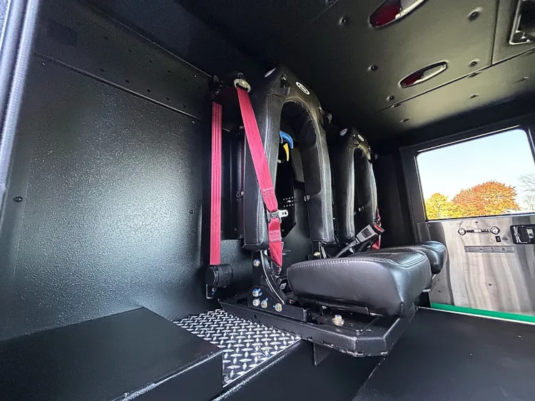 Pierce Enforcer Pumper exterior view, photo 25 of 36