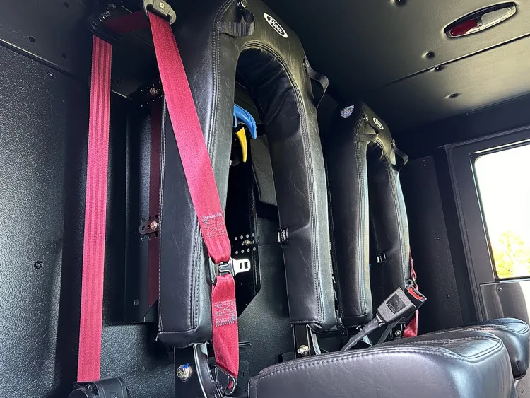 Pierce Enforcer Pumper exterior view, photo 31 of 36