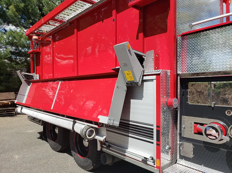 Pierce Velocity exterior view, photo 20 of 34