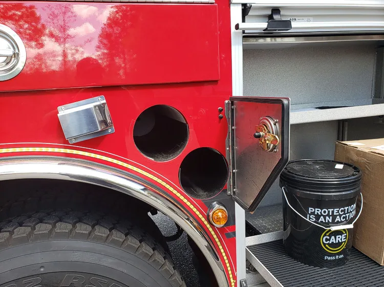 Pierce Velocity exterior view, photo 29 of 34