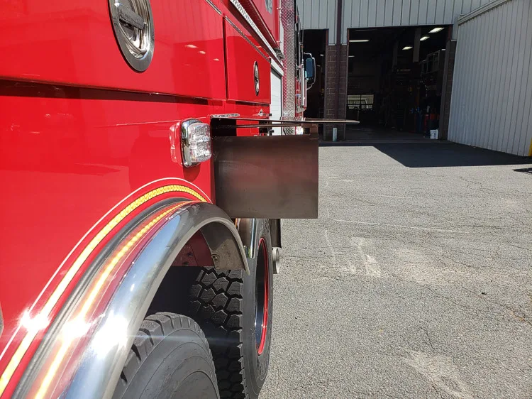 Pierce Velocity exterior view, photo 31 of 34