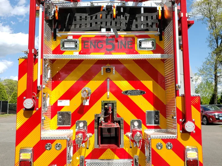 Pierce Velocity exterior view, photo 4 of 34