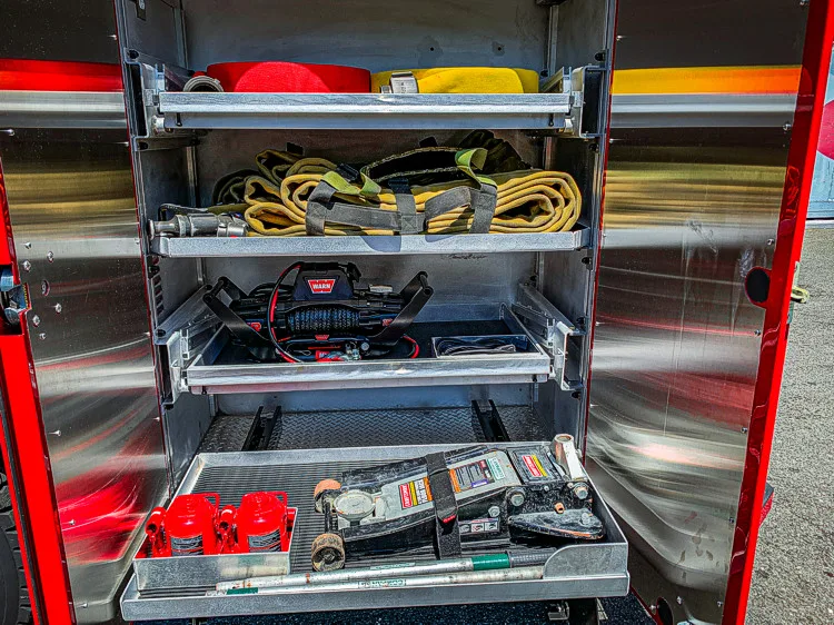 Pierce Enforcer Pumper exterior view, photo 20 of 34