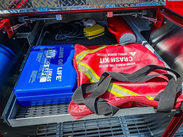 Pierce Enforcer Pumper exterior view, photo 22 of 34