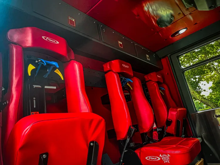 Pierce Enforcer Pumper exterior view, photo 29 of 32