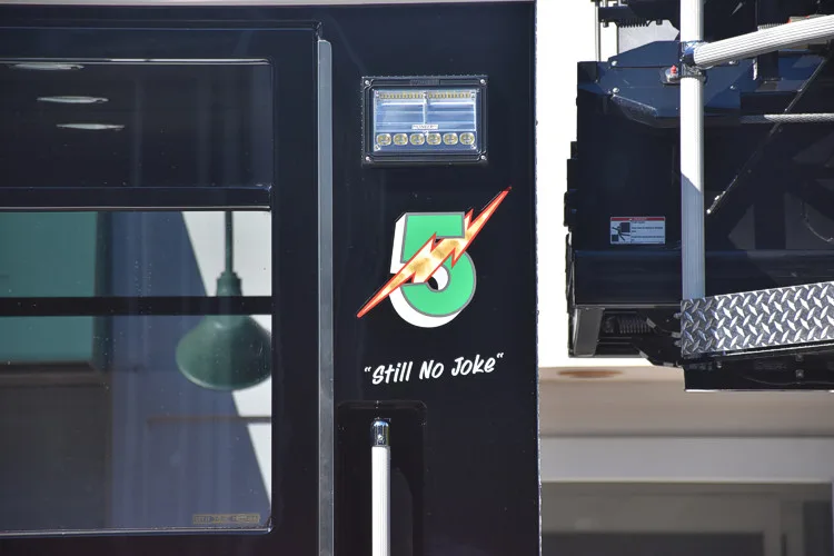 Pierce Arrow exterior view, photo 13 of 30