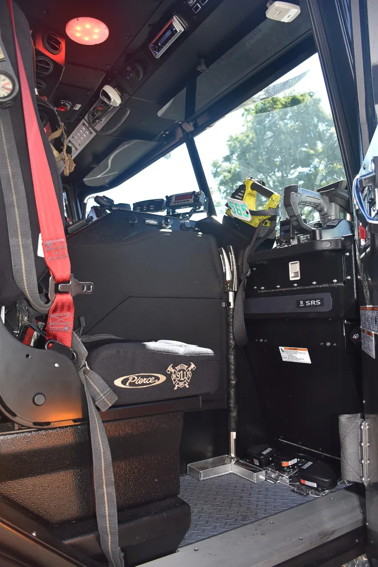 Pierce Arrow exterior view, photo 25 of 30