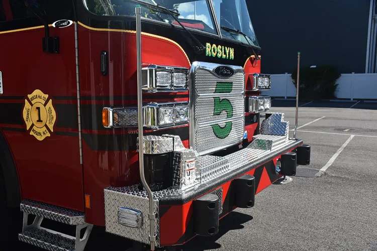 Pierce Arrow exterior view, photo 4 of 30