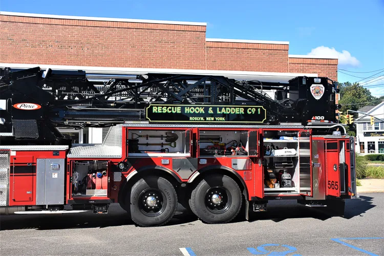 Pierce Arrow exterior view, photo 6 of 30