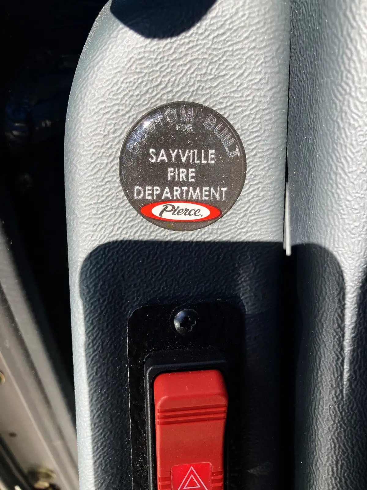 Pierce Velocity Rescue Pumper exterior view, photo 52 of 66