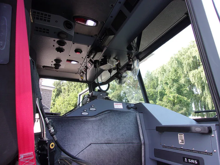 Pierce Arrow Pumper exterior view, photo 18 of 37