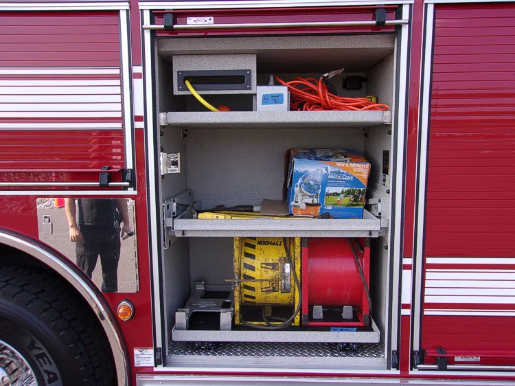 Pierce Arrow Pumper exterior view, photo 21 of 37