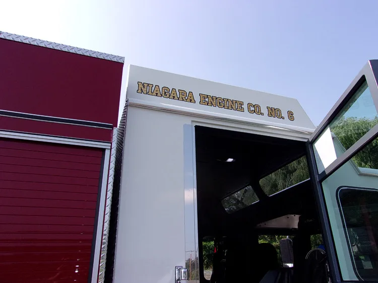 Pierce Arrow Pumper exterior view, photo 24 of 37