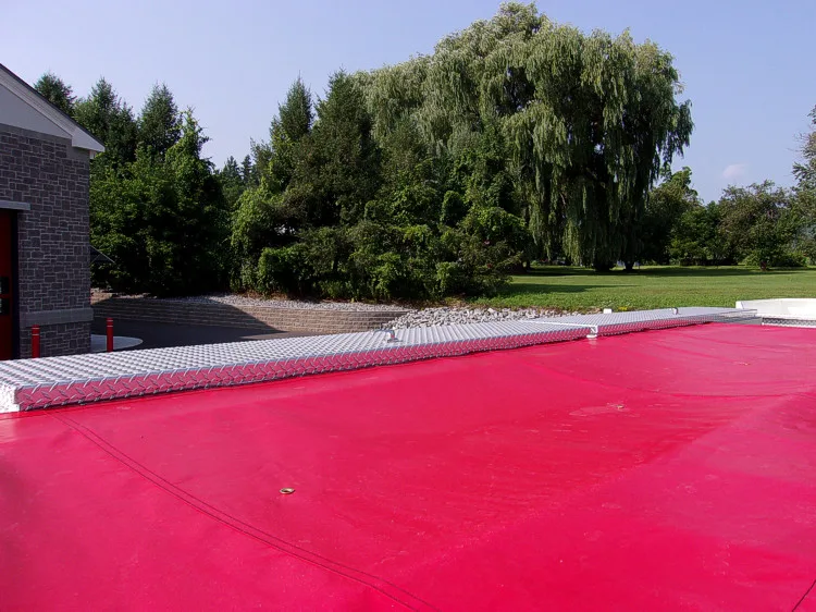 Pierce Arrow Pumper exterior view, photo 28 of 37