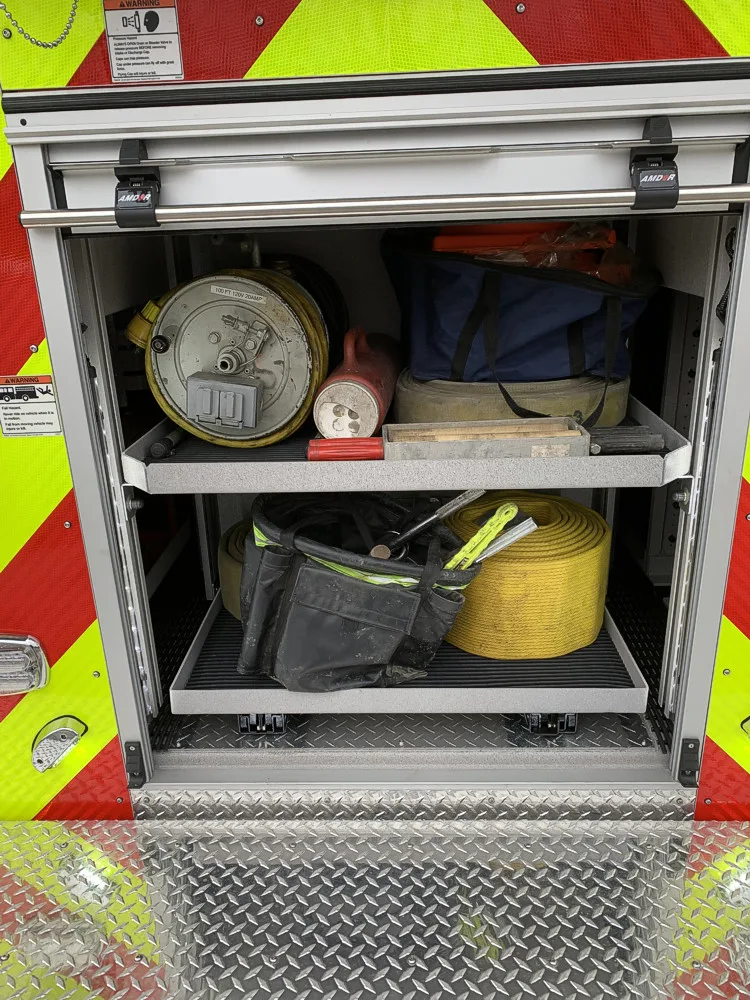 Pierce Enforcer Rescue Pumper exterior view, photo 24 of 56