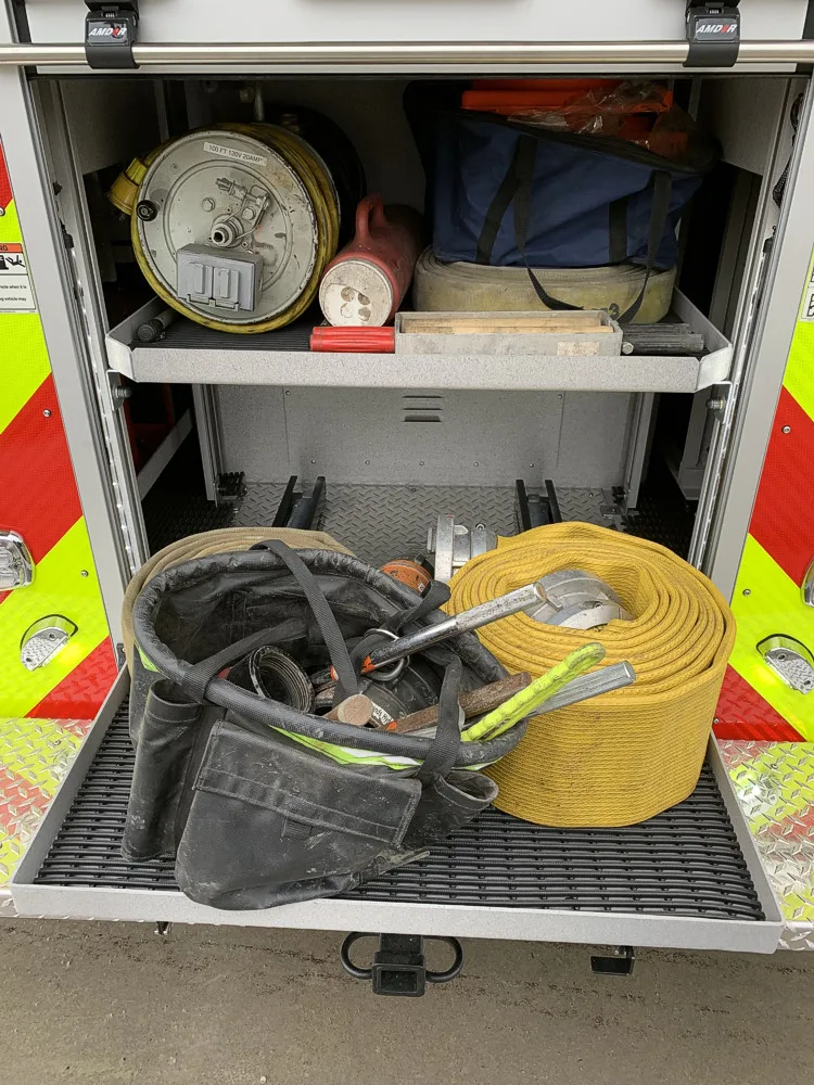 Pierce Enforcer Rescue Pumper exterior view, photo 25 of 56