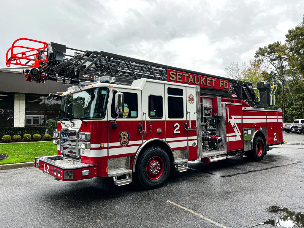 Pierce Enforcer Aerial