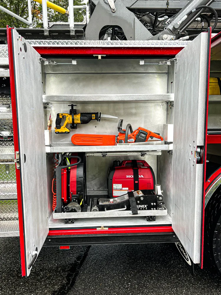 Pierce Enforcer Aerial exterior view, photo 16 of 46