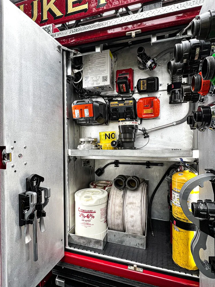 Pierce Enforcer Aerial exterior view, photo 23 of 46