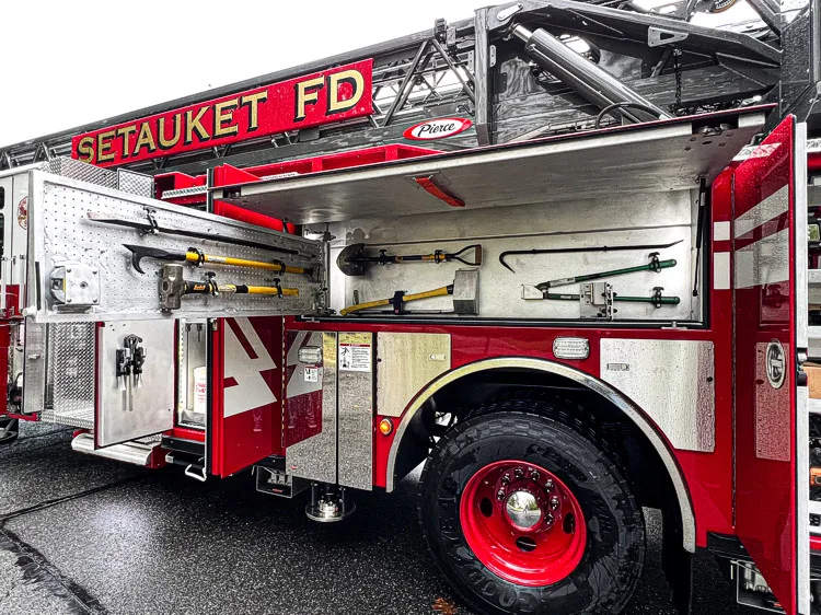 Pierce Enforcer Aerial exterior view, photo 27 of 46