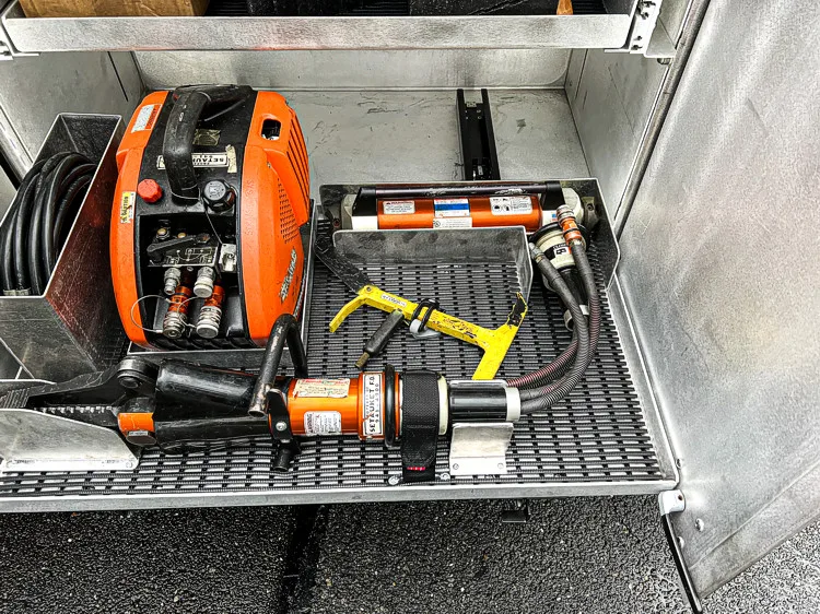 Pierce Enforcer Aerial exterior view, photo 31 of 46