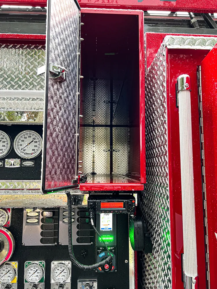 Pierce Enforcer Aerial exterior view, photo 34 of 46