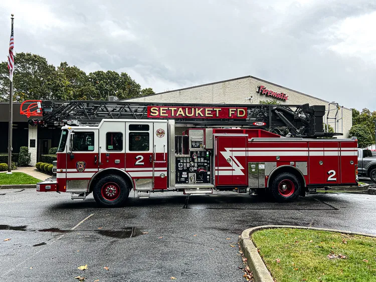 Pierce Enforcer Aerial exterior view, photo 5 of 46